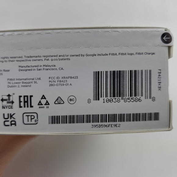 Fitbit Charge 5 by Google Fitness Health Tracker Black Brand New Sealed in Box - Picture 7 of 8